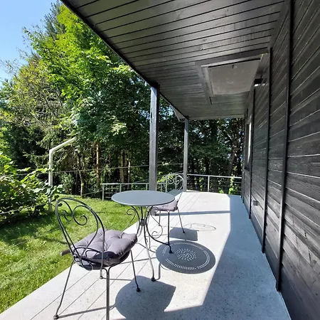 Semesterbostad At The *